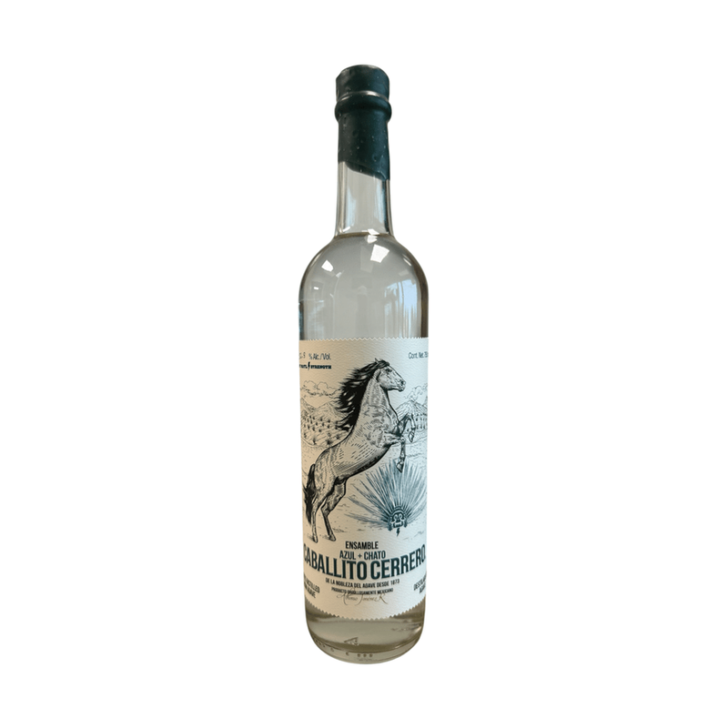 Caballito Cerrero Ensamble Azul and Chato Blanco - LoveScotch.com