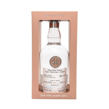 Clase Cuarenta y Cuatro Joven Tequila - LoveScotch.com