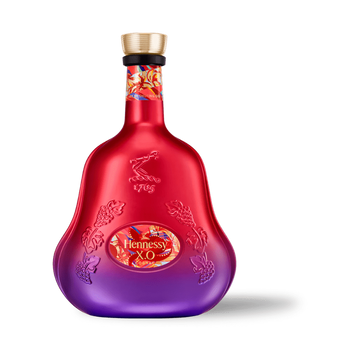 Hennessy XO Cognac Lunar New Year Shuting Qiu Edition - LoveScotch.com