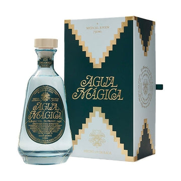 Agua Mágica Joven Mezcal Gif Box - LoveScotch.com