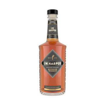 I.W. Harper Kentucky Straight Bourbon Whiskey - LoveScotch.com