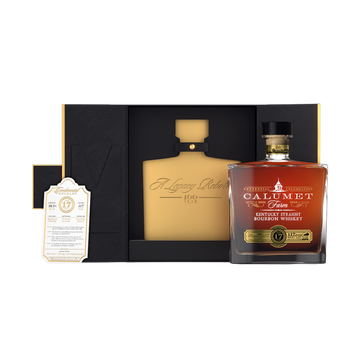 Calumet Farm 17 Year Old Kentucky Straight Bourbon - LoveScotch.com