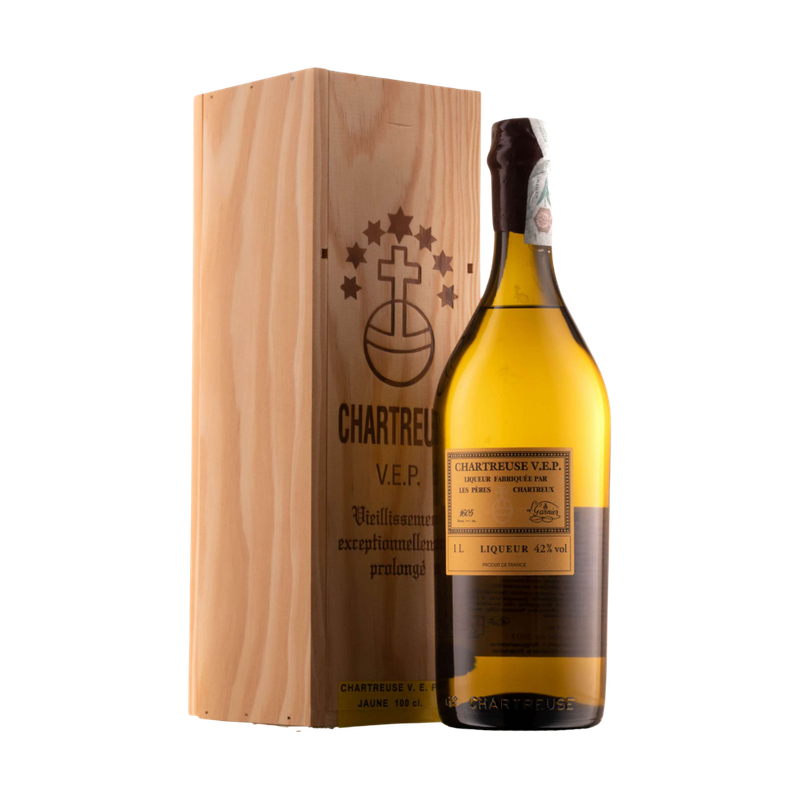Chartreuse Yellow V.E.P. Herbal Liqueur 1L | Limited Release Gift