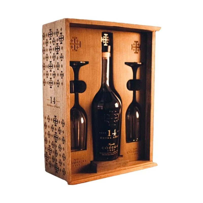 Código 1530 14 Year Extra Añejo Tequila Gift Set with 2 Flute Glasses 750ml product image