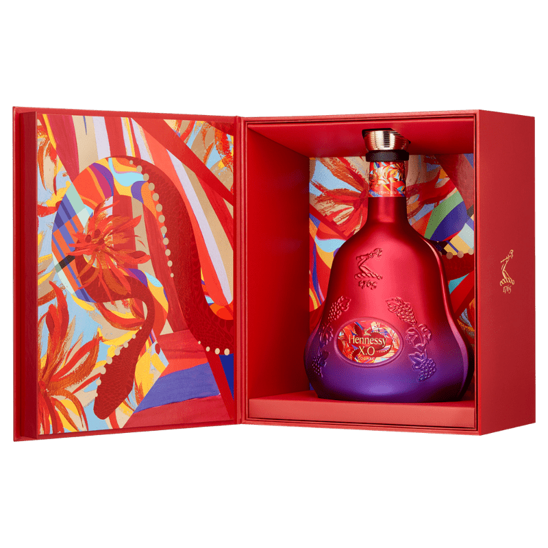 Hennessy XO Cognac Lunar New Year Shuting Qiu Edition - LoveScotch.com