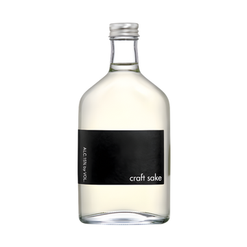 Shibata Junmai Ginjo Black Flask 200ml - LoveScotch.com
